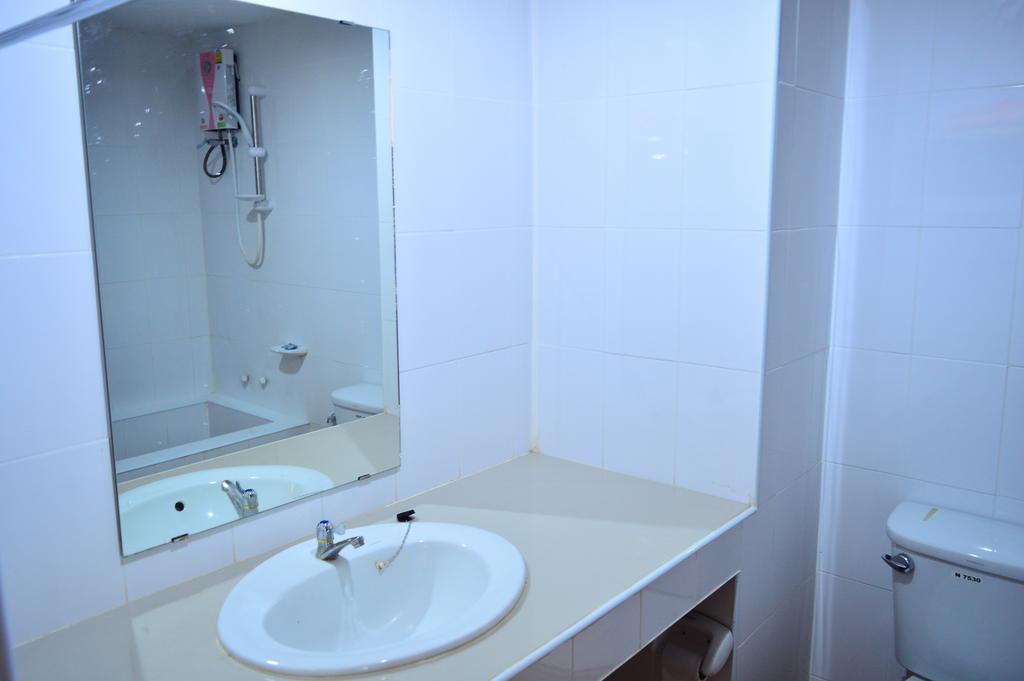 Hotel Mech Mansion à Chiang Rai Extérieur photo