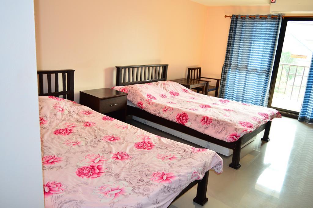 Hotel Mech Mansion à Chiang Rai Extérieur photo
